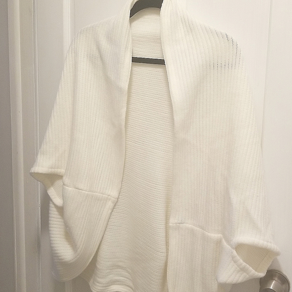 Ladies open sweater- wrap
